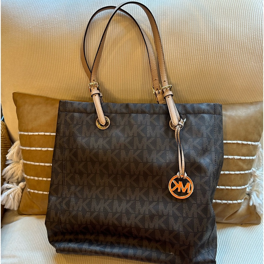 Michael Kors Jet Set Zip Monogrammed leather tote